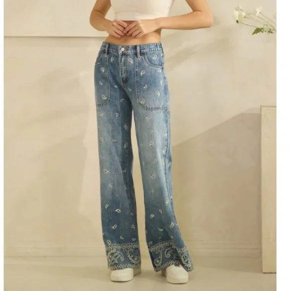 Oli & Hali Stretchy Waist Paisley Embroidered Straight Leg Denim Jeans - Picture 4 of 6